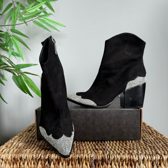 Schutz Tayenne Suede Embellished Western Boots in Black 8.5 - Picture 3 of 10